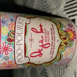 Poo-pourri deja poo bathroom spray